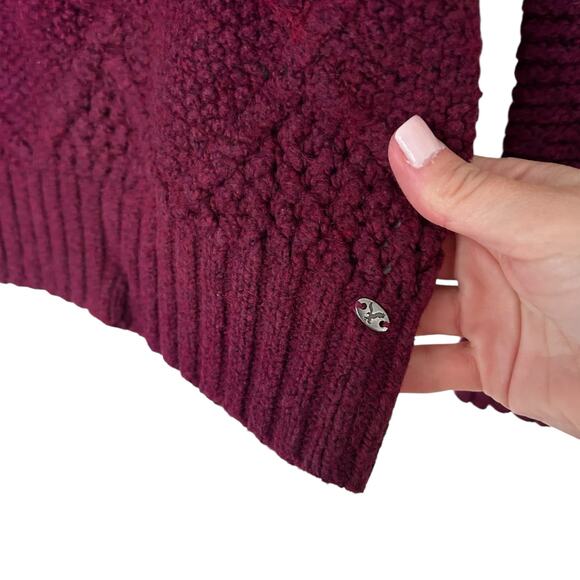 American Eagle Maroon Wool Blend Knit Sweater Sz XS - Picture 2 of 5